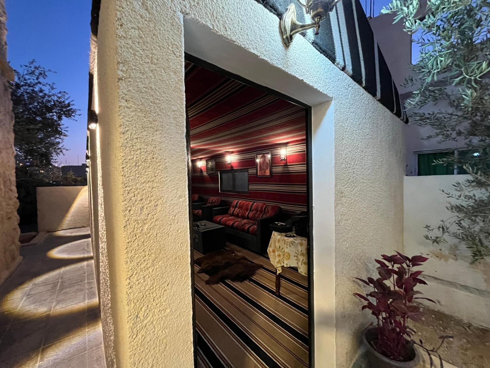 Mansi Residence ワディ・ムーサ エクステリア 写真